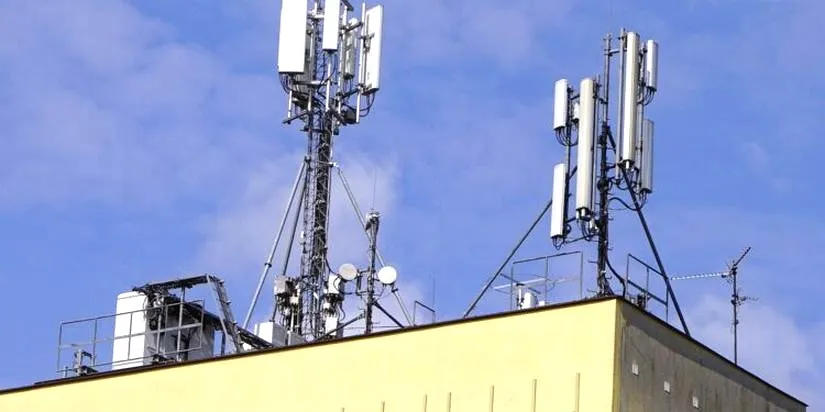 Jak poprawić zasięg w telefonie: sprawdzone sposoby na lepszy sygnał